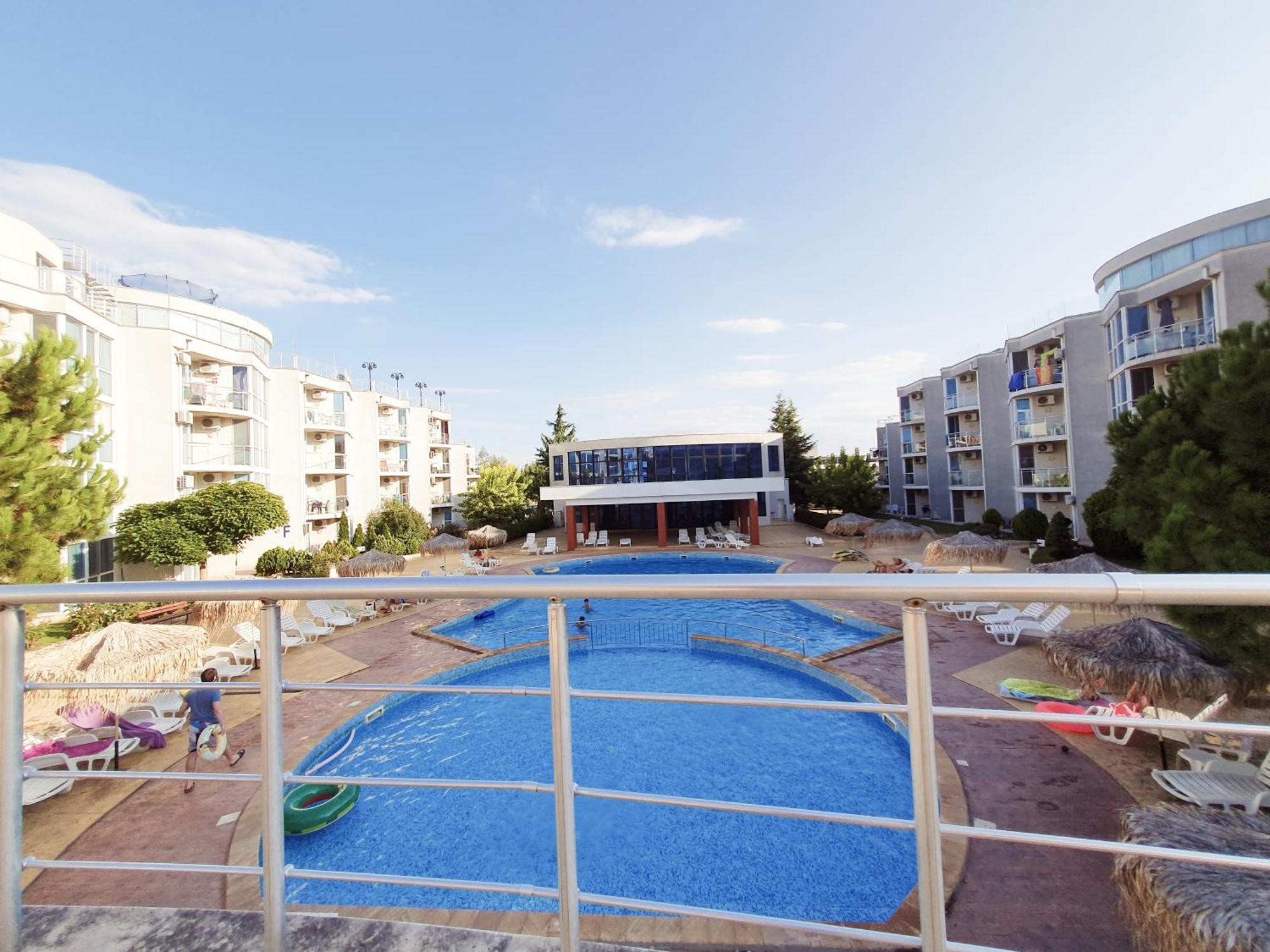 Elena'S Lux Aparthotel - Town & Sea View - Atlantis Spa Sarafovo Extérieur photo